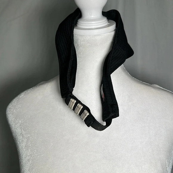 black & gray / silver Adidas climacool adjustable visor one size fits all - Picture 2 of 5